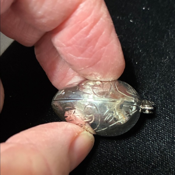 Vintage rare sterling silver egg locket - Picture 14 of 16